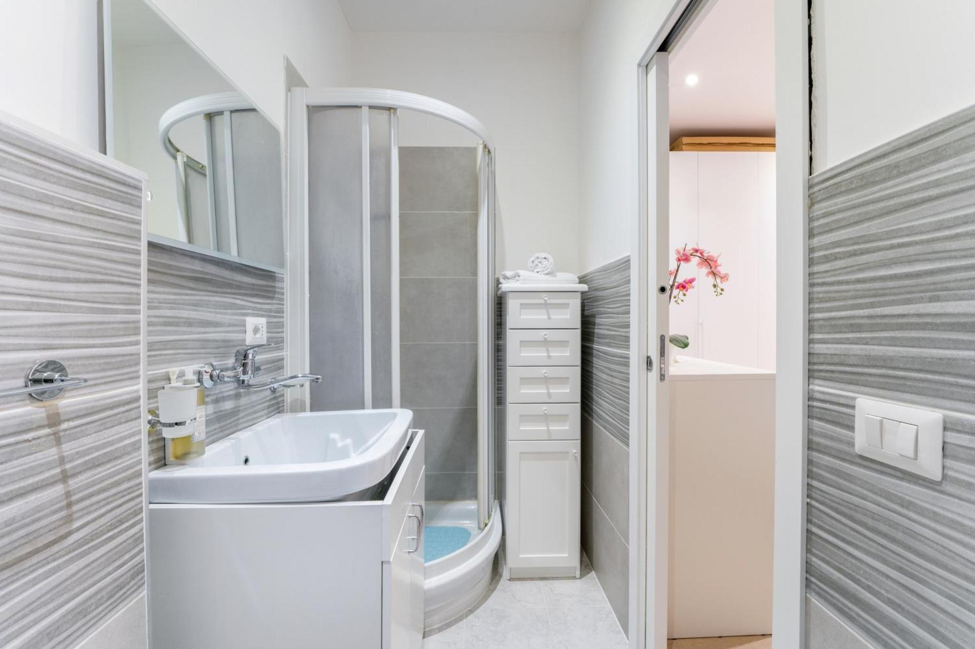 Apartamento Silver Dream Cornelia, Elegant With Car Park Roma