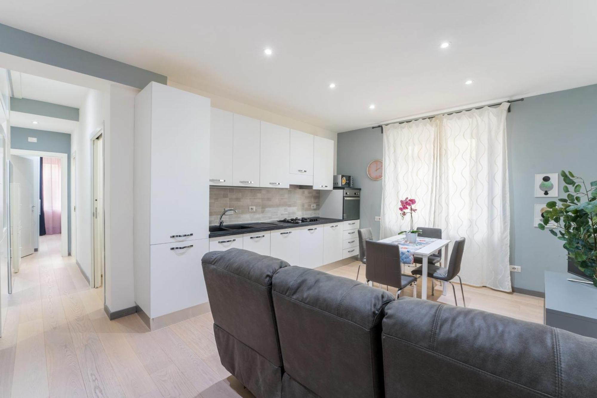 Silver Dream Cornelia, Elegant With Car Park Apartamento Roma