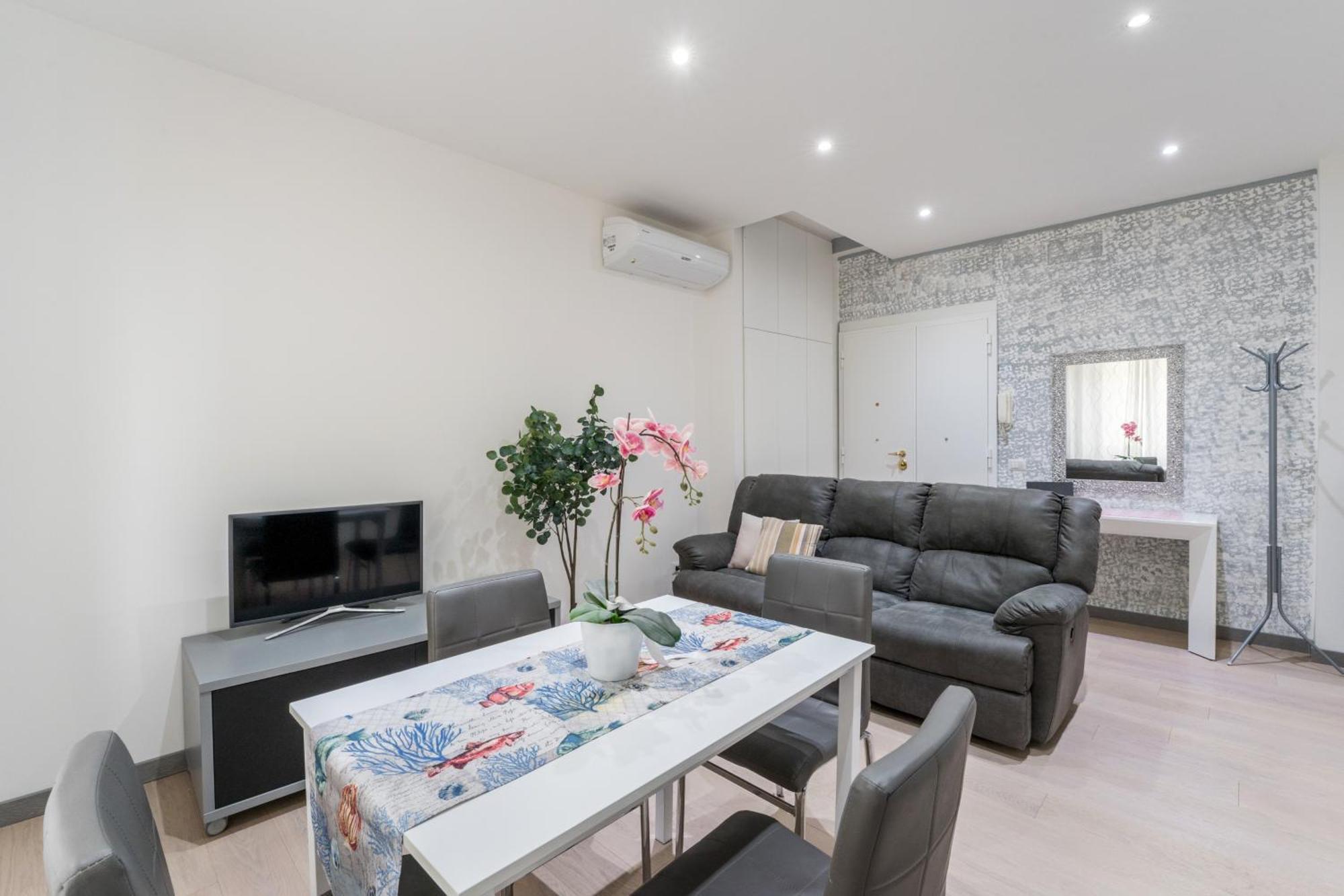 Silver Dream Cornelia, Elegant With Car Park Apartamento *